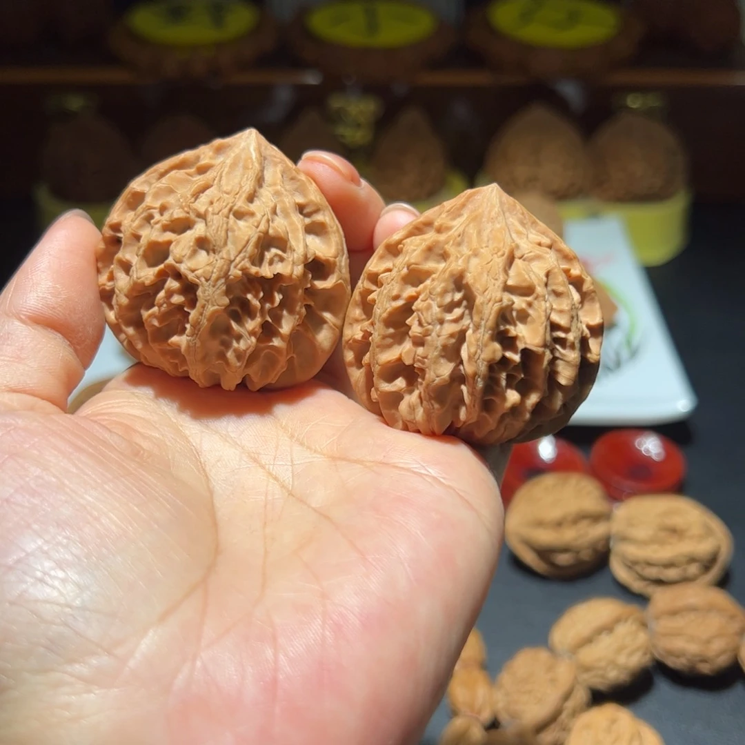 文玩核桃把件z***r蛮牛狮子头