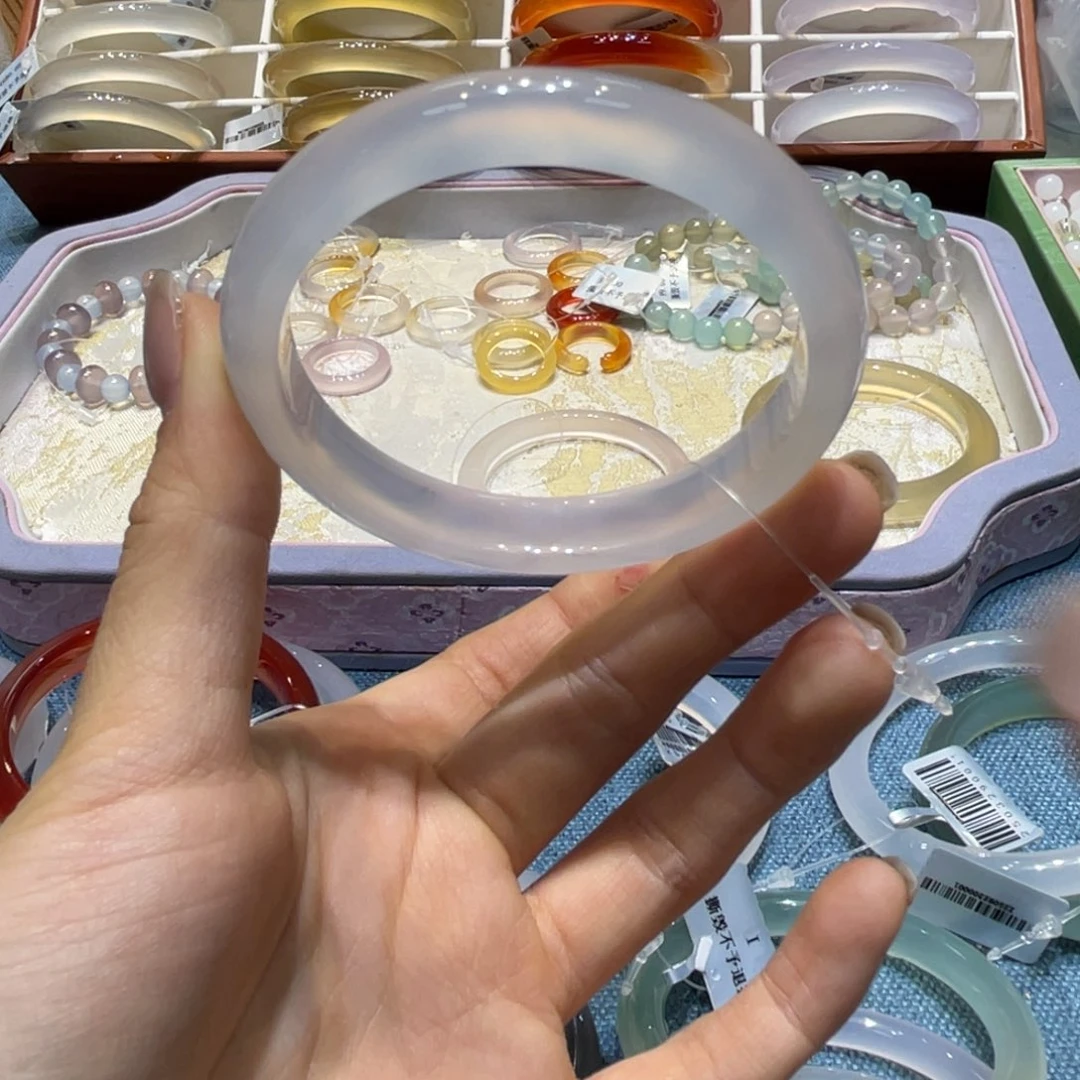 玛瑙/玉髓未镶嵌手镯