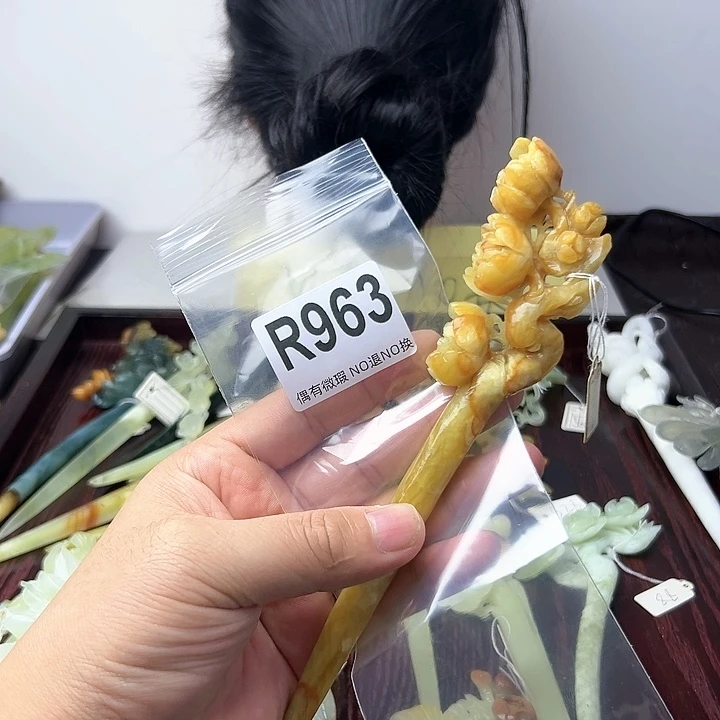 蛇纹石玉发饰合金兮**空