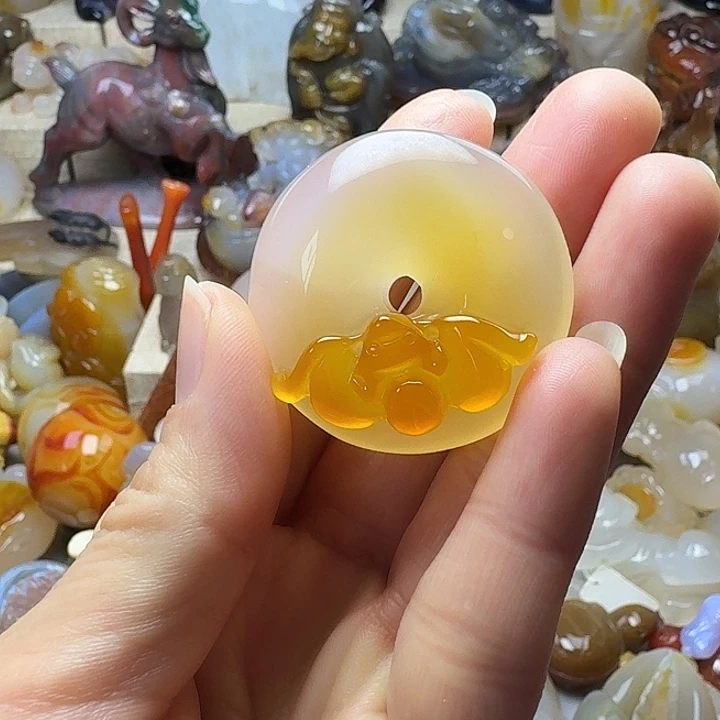 玛瑙/玉髓未镶嵌饰品