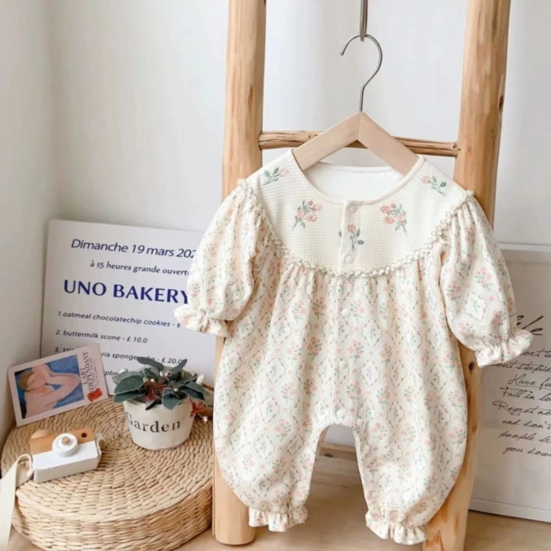 新款春秋季婴儿衣服宝宝哈衣满月百天周岁公主衣服韩系连体衣