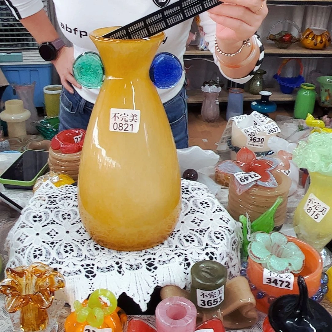 0821 家悦琉璃工艺品不完美