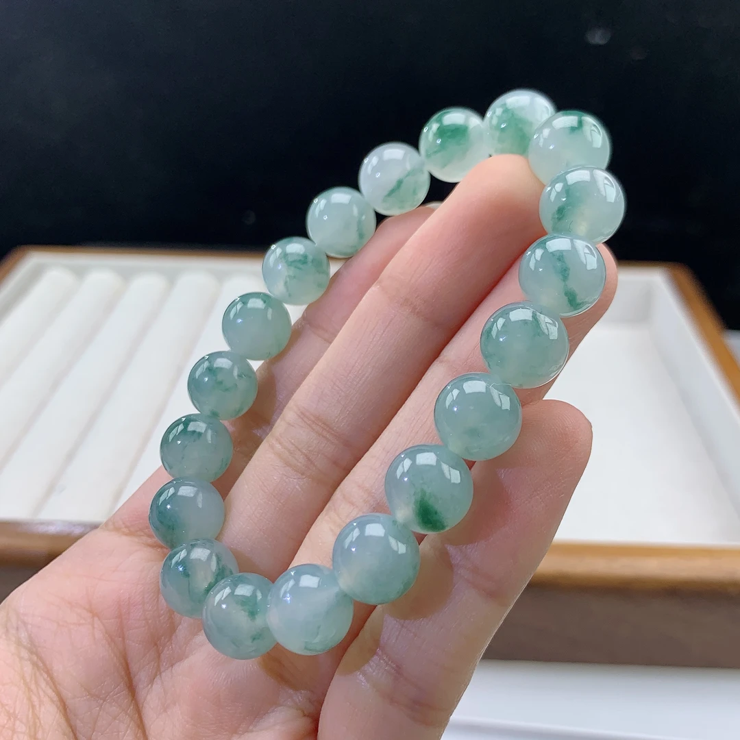 2.27-48-缅甸天然翡翠A货 女款飘花手串尺寸:10mm 19颗粒