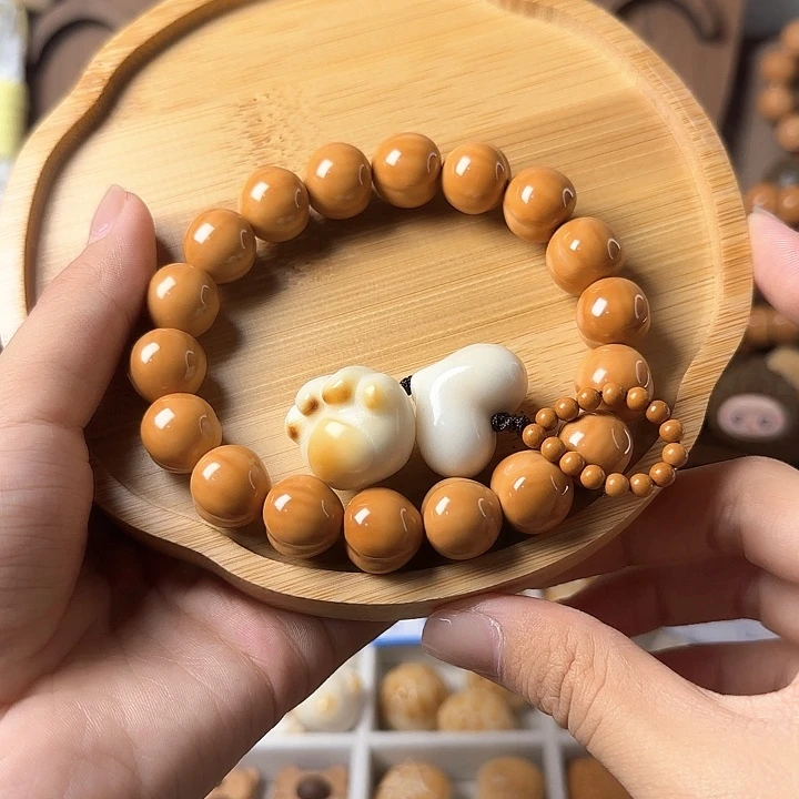 木质类屁桃爱心加牙果