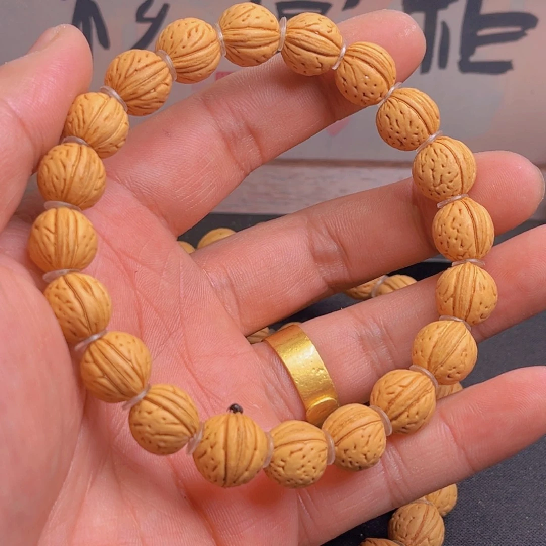 桃核吊坠桃核野生小金豆