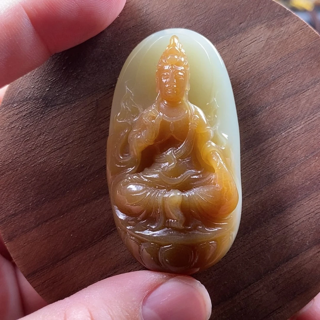 【闪购商品】和田玉（糖玉）颈饰足铂镶嵌