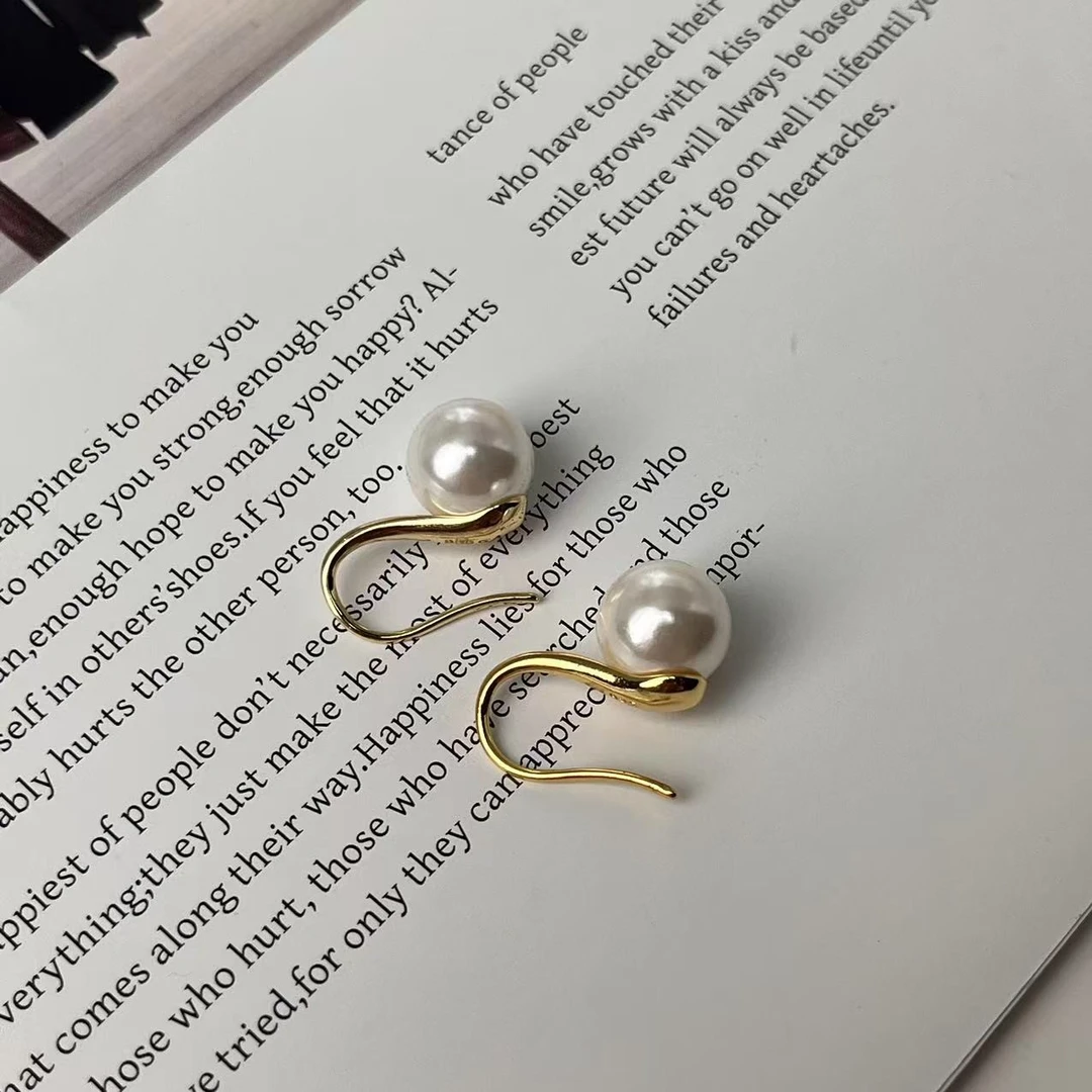 【团子】8-14mm冷白正圆高跟鞋时尚简约耳钩 贝珠