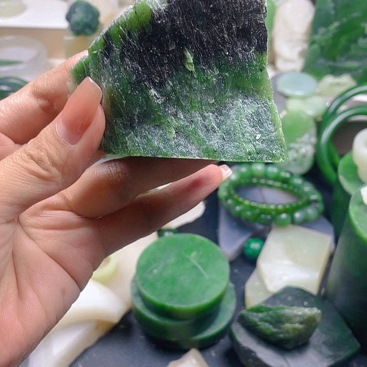 和田玉未镶嵌珠宝半成品