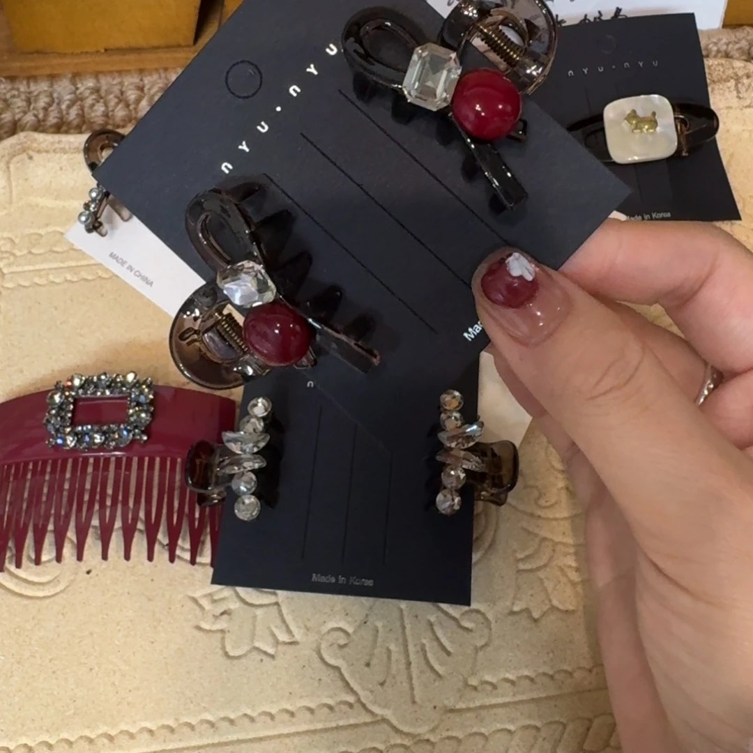 布艺铁合金刘海小对夹