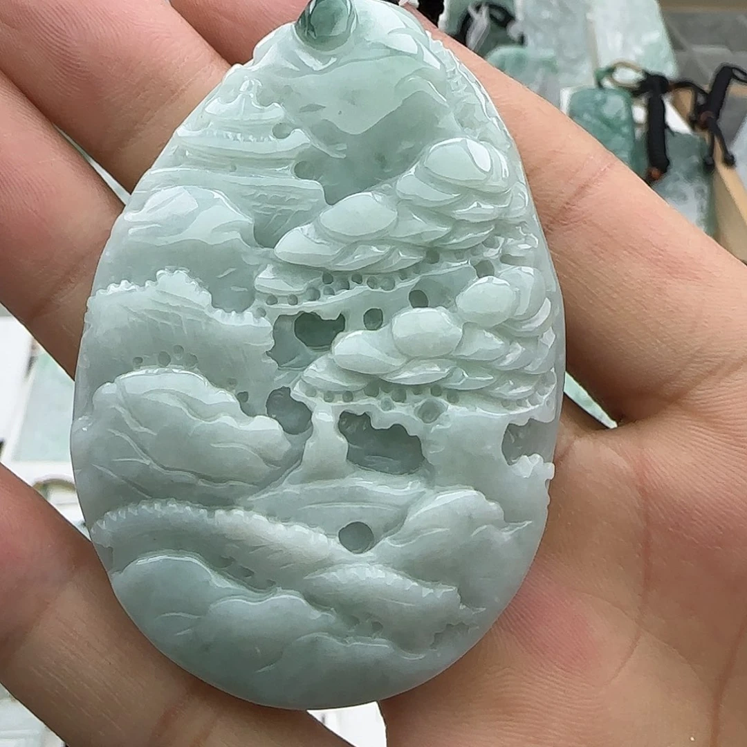 翡翠未镶嵌颈饰翡翠