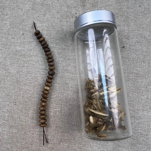 沉香沉香碎屑小算盘珠多样性发一