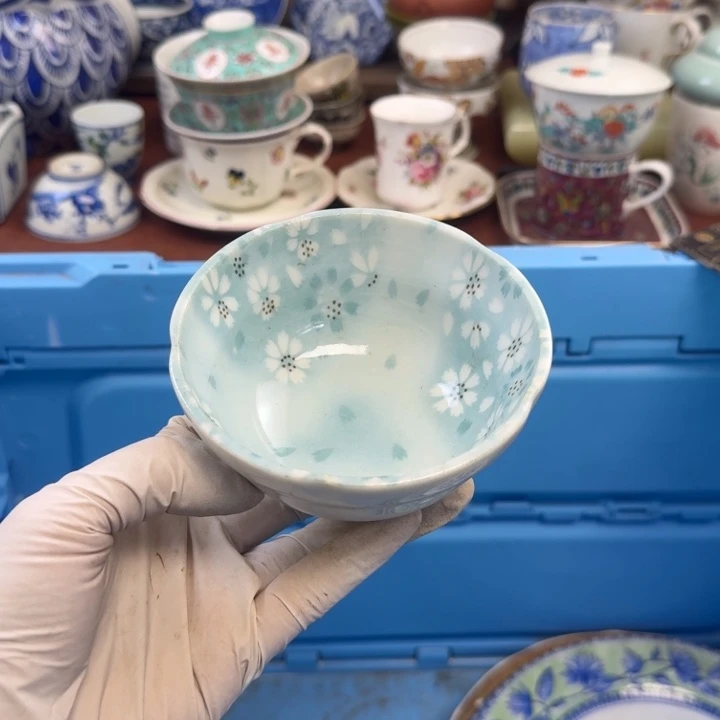 他家瓷器真美……开播了