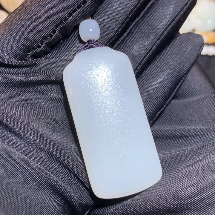 东***毒手链未镶嵌和田玉