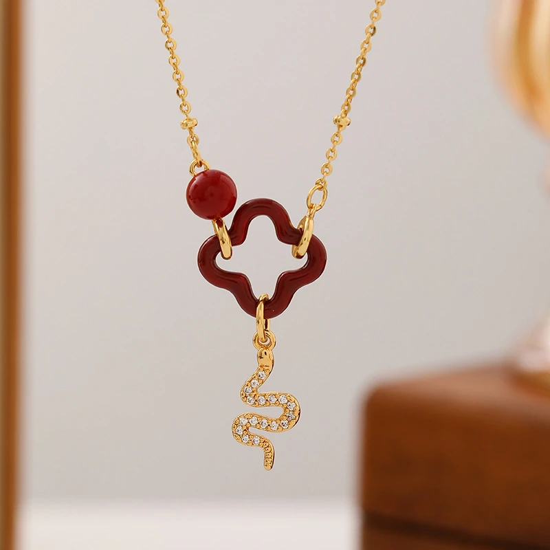 铜项链 蛇年新款滴油红色四叶草灵蛇项链