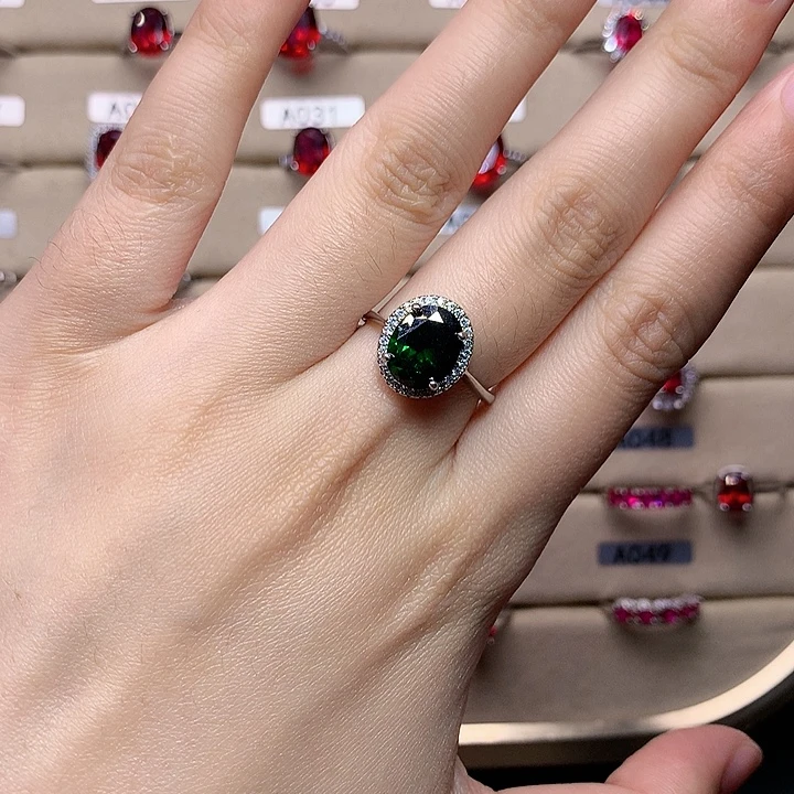 银S925镶嵌蓝宝石戒指