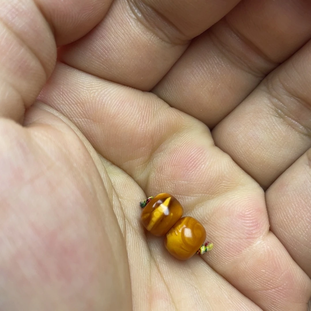 蜜蜡未镶嵌吊坠(不含链)