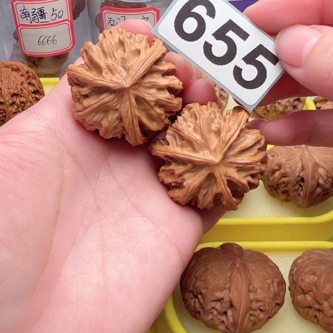 文玩核桃把件九*文玩655