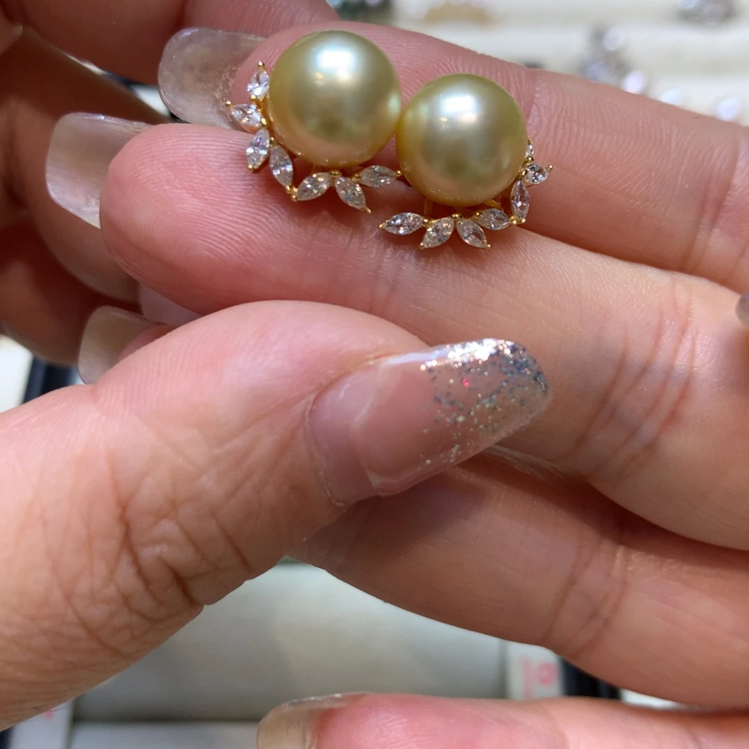 银S925镶嵌海水珍珠耳饰