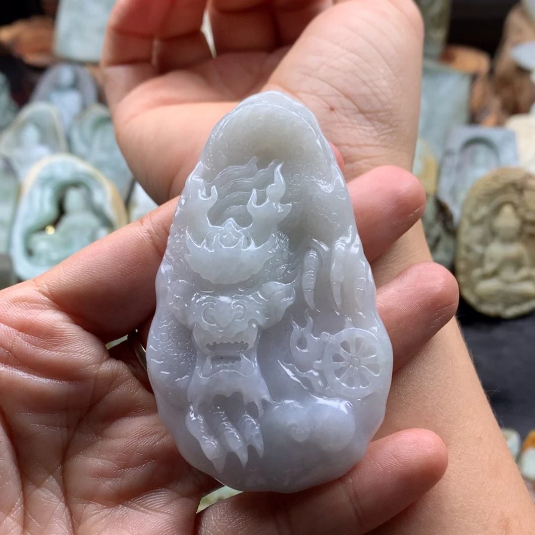 定制翡翠未镶嵌翡翠