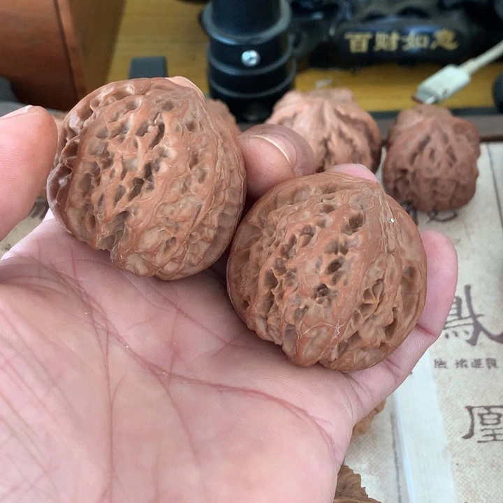 吊坠文玩核桃野牛