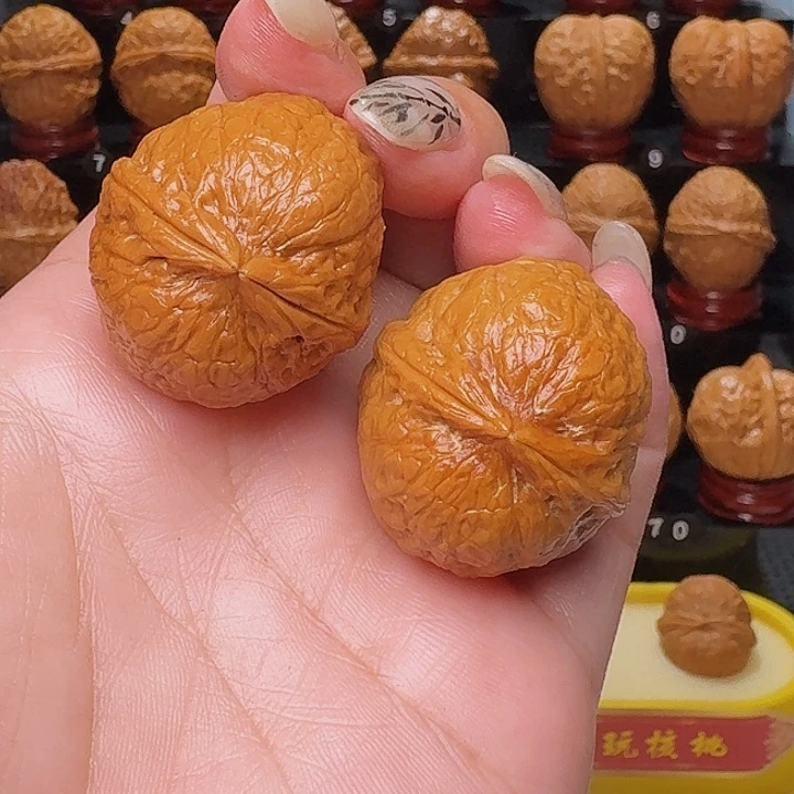 把件文玩核桃胖头陀33尺…………10
