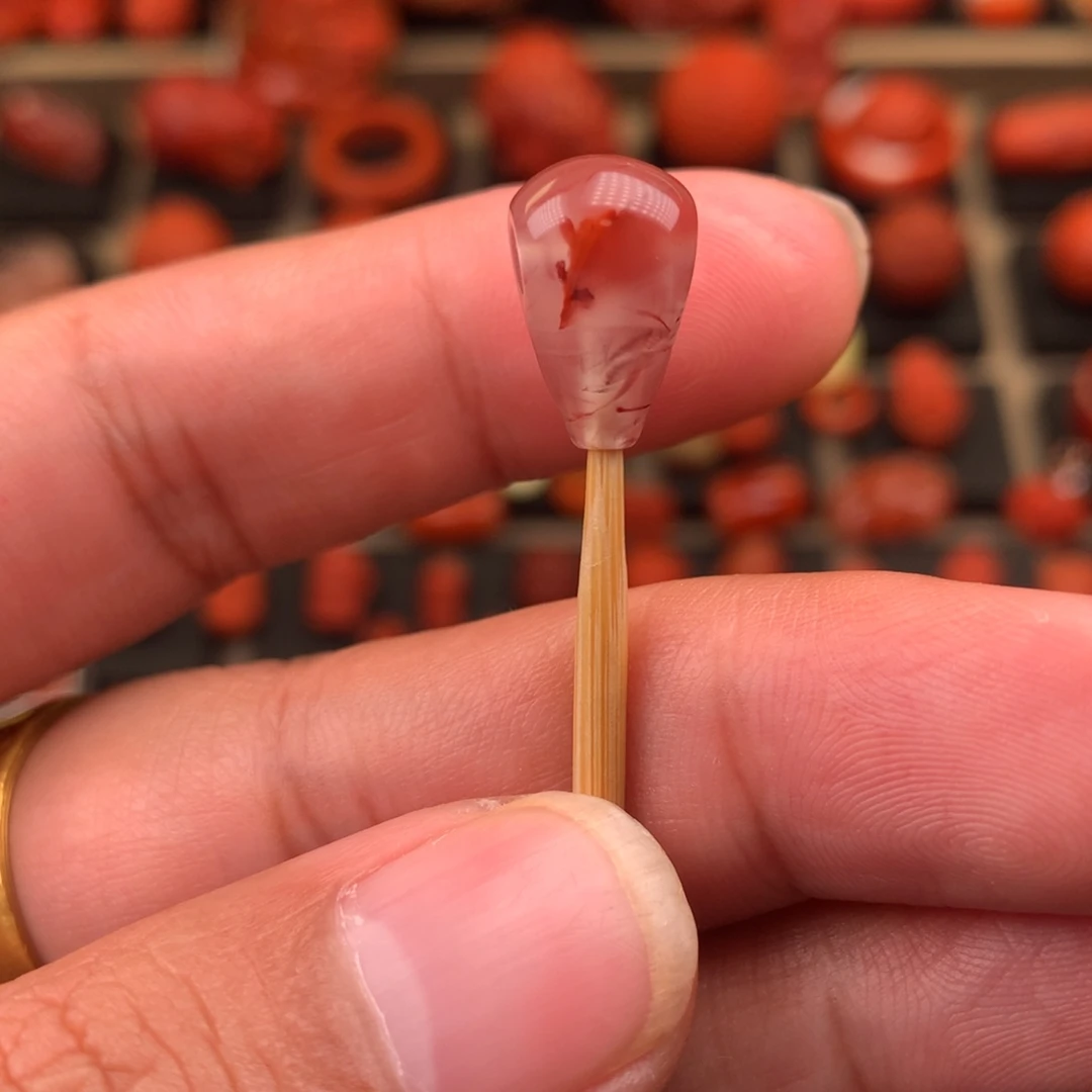 南红玛瑙未镶嵌冰飘三通8.8