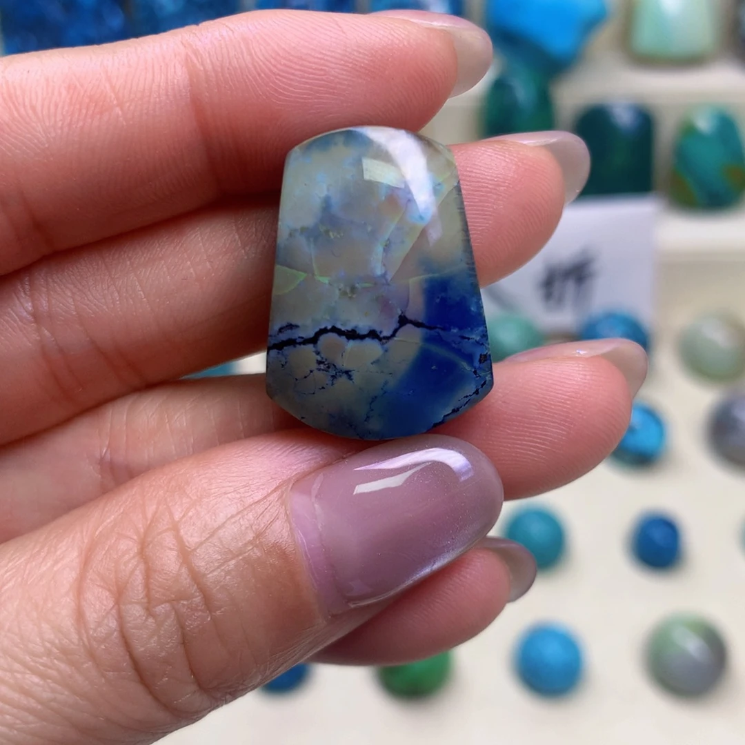 绿松石未镶嵌三彩随行