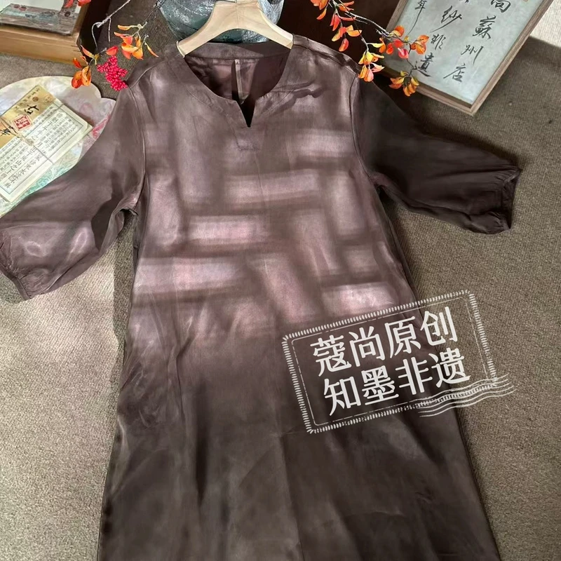 秋季新款新中式国风宽松显瘦圆领纯色轻奢挂霜连衣裙
