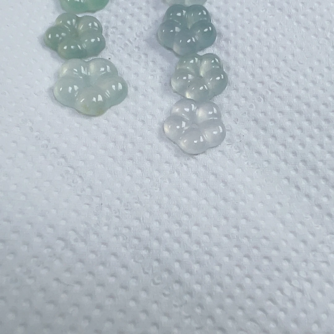 喵***妹翡翠散珠翡翠花花10朵不提不换