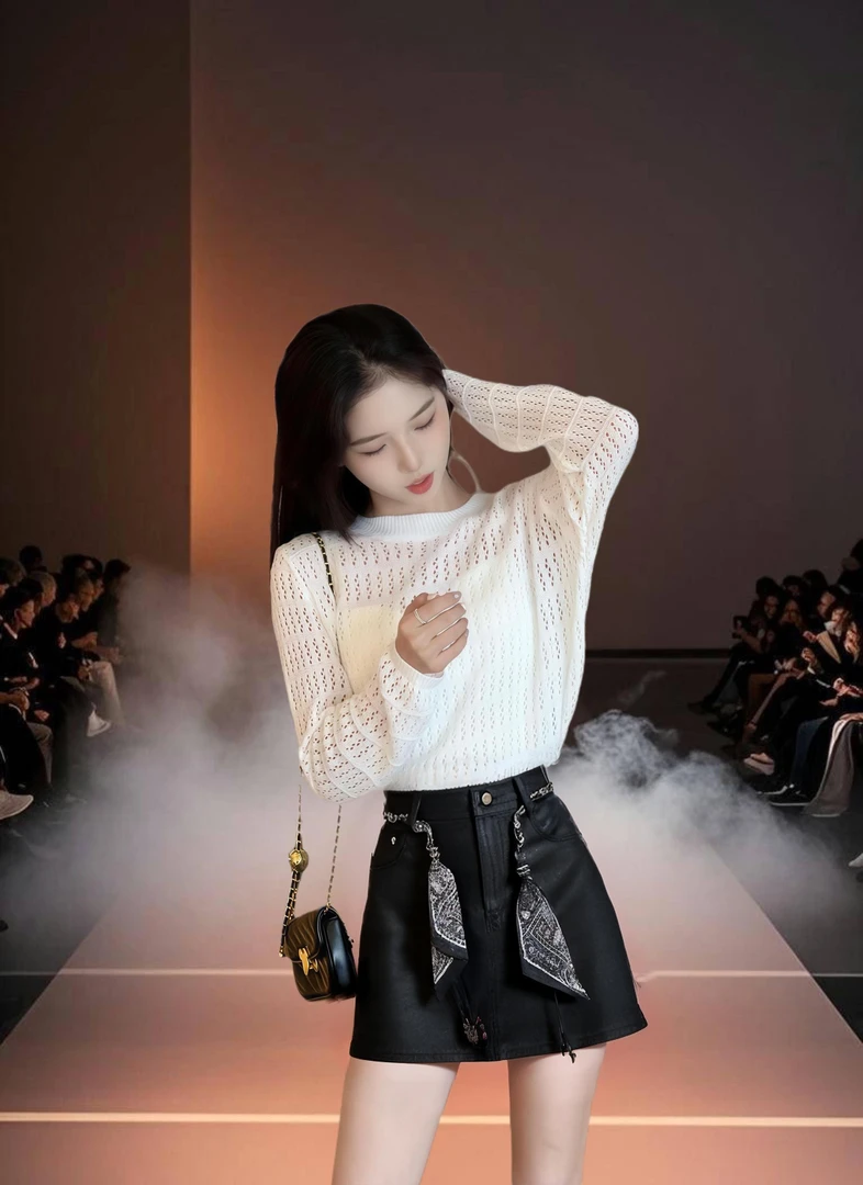 新款早秋时尚百搭镂空针织衫+高腰A字显瘦气质PU皮裙套装