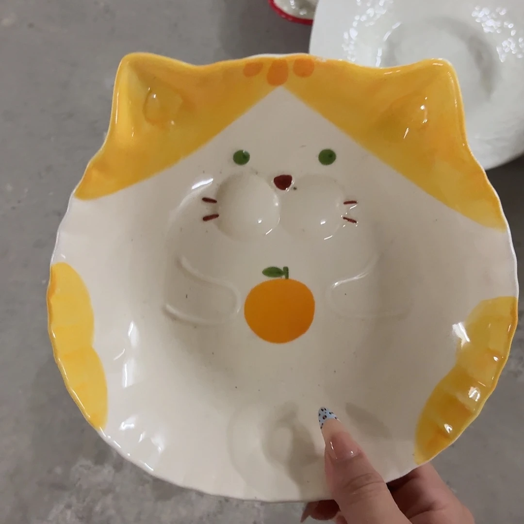 搪瓷微瑕黄猫盘一个