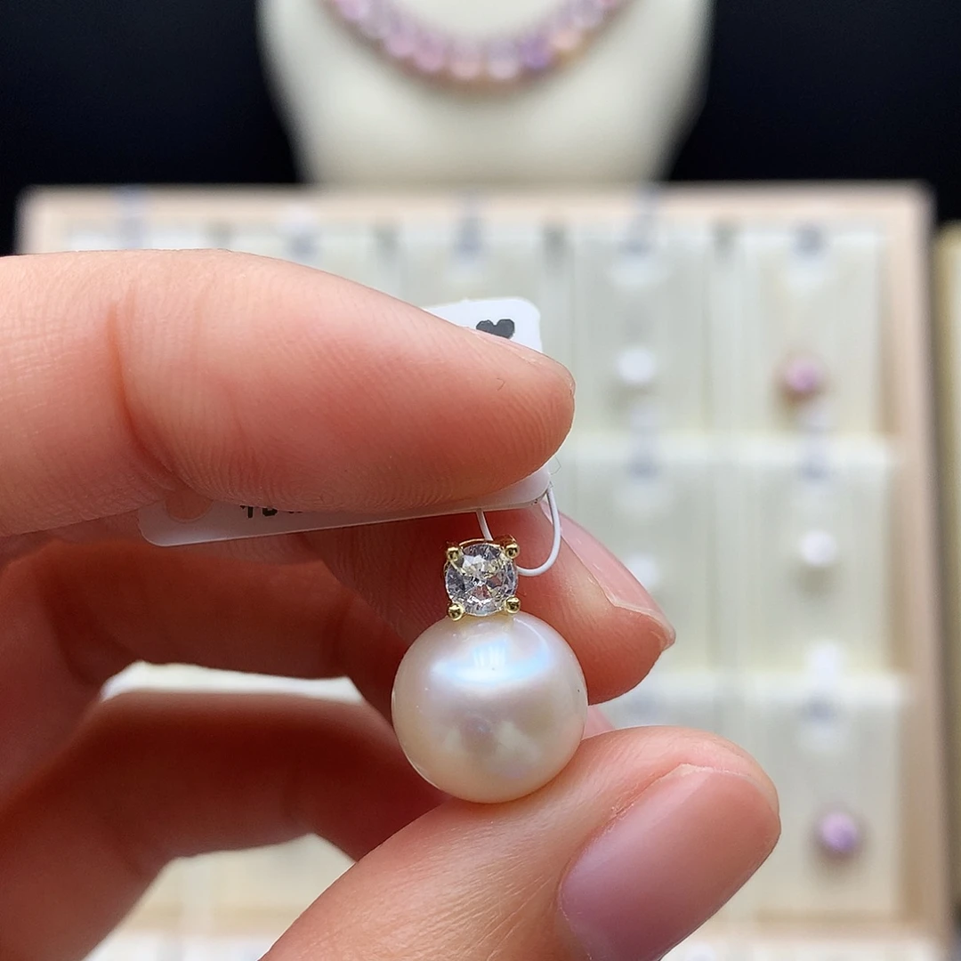 合金颈饰淡水珍珠