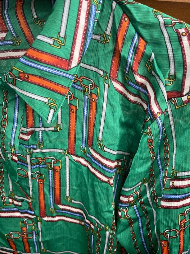 四季通用长袖薄款春夏宽松型衬衫翻领休闲满印修身外套绿色