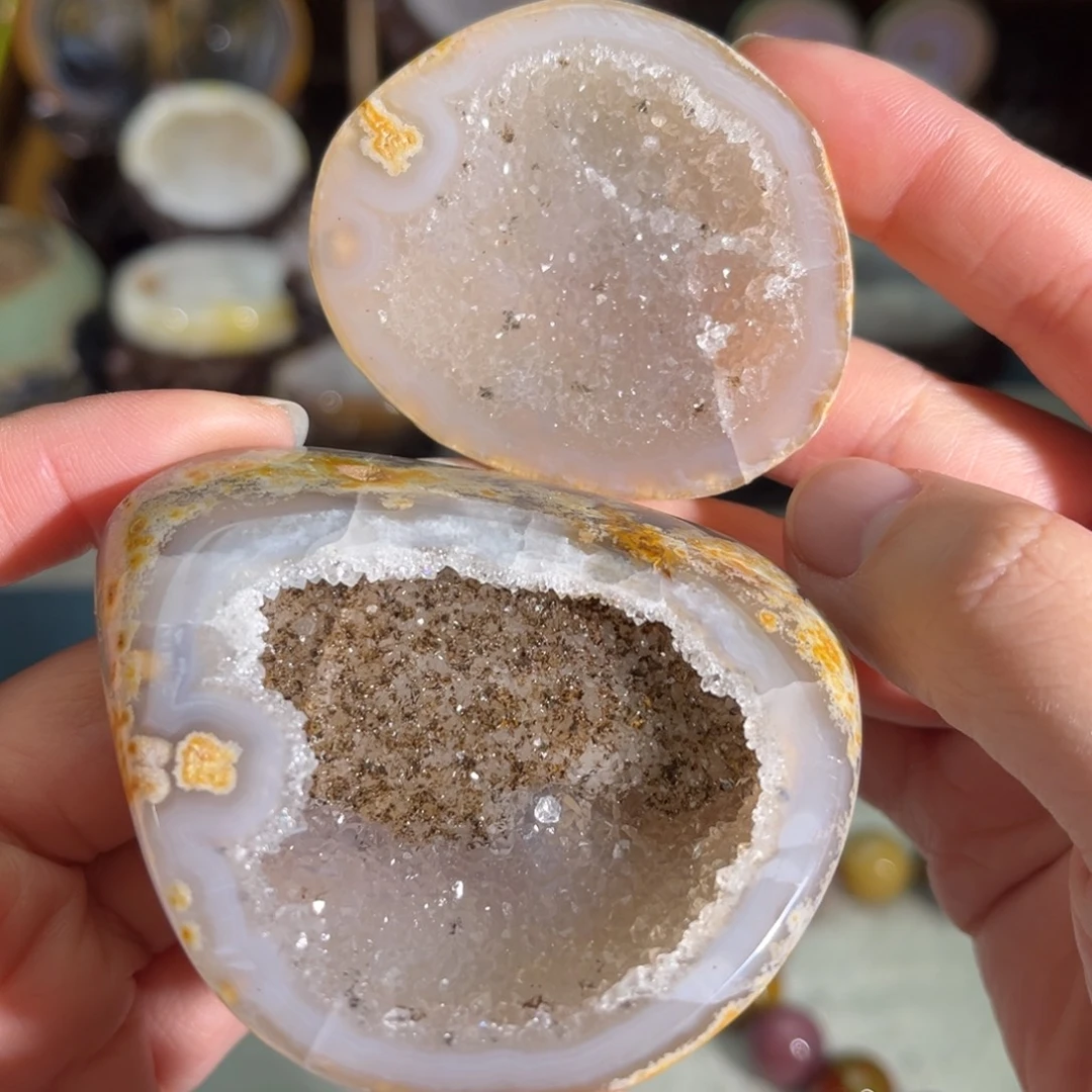未镶嵌水晶大型摆件（非配饰）