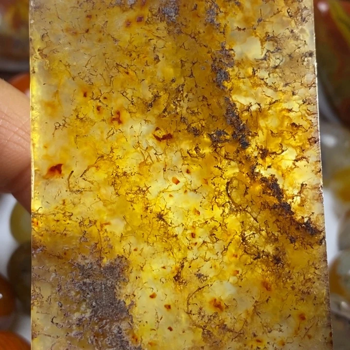 玛瑙/玉髓颈饰未镶嵌闲**事