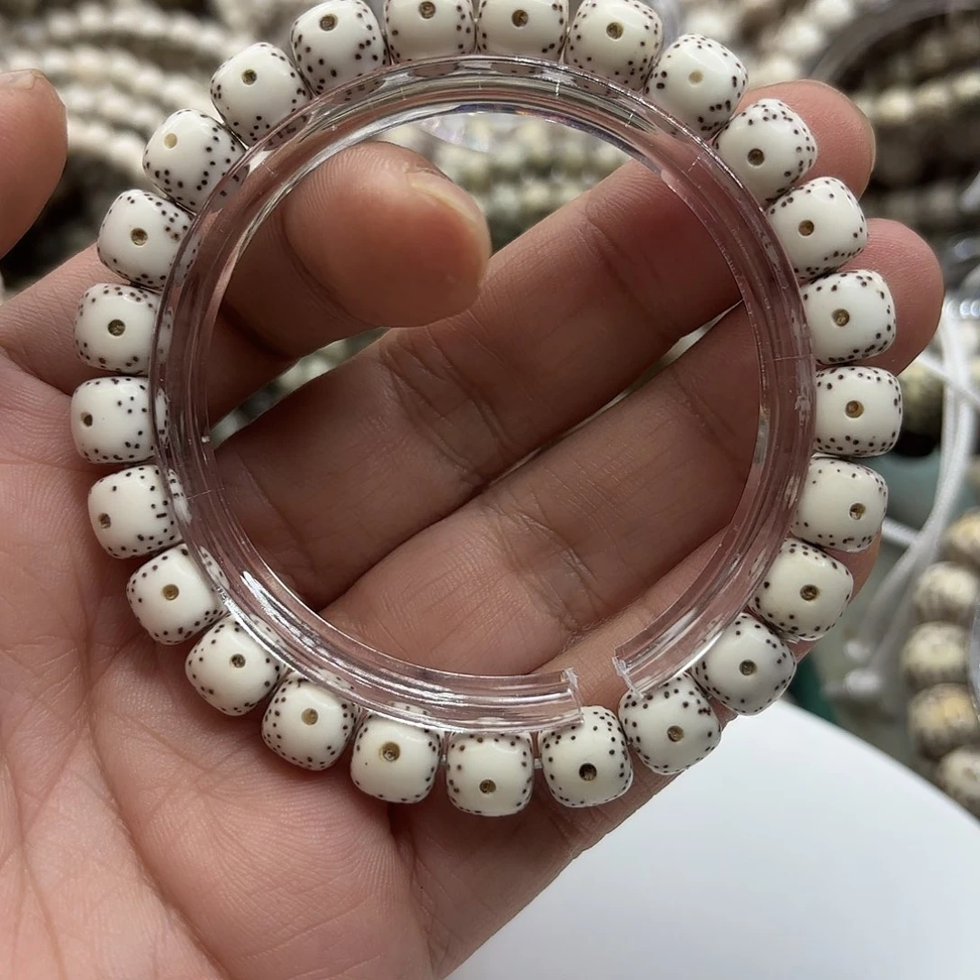 星月菩提吊坠98通体双留白