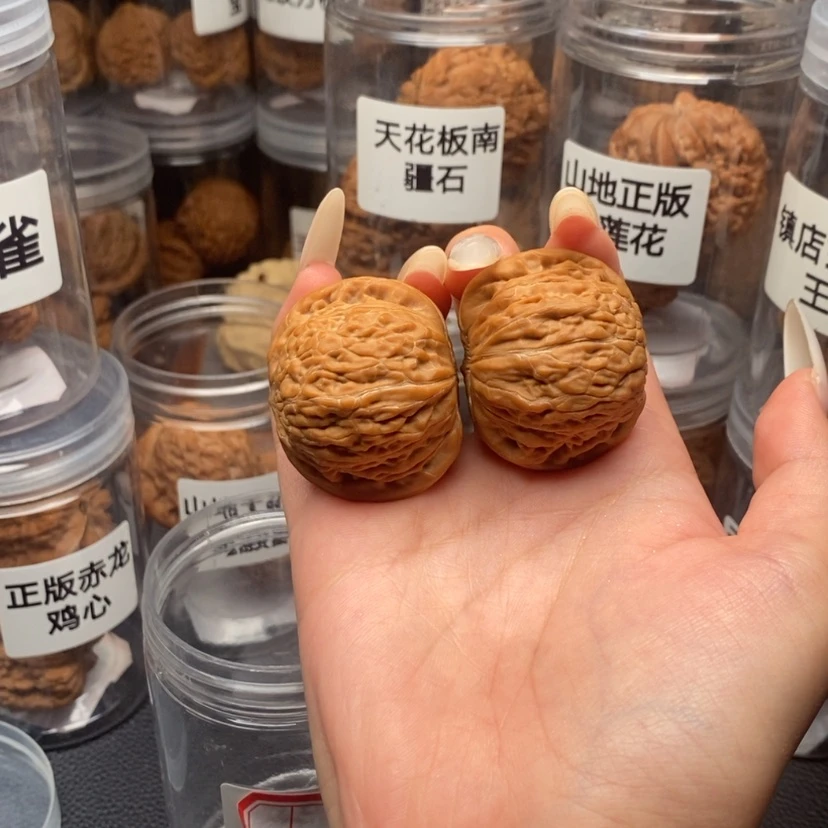 【闪购商品】手串/手链核桃山**间铁锤。