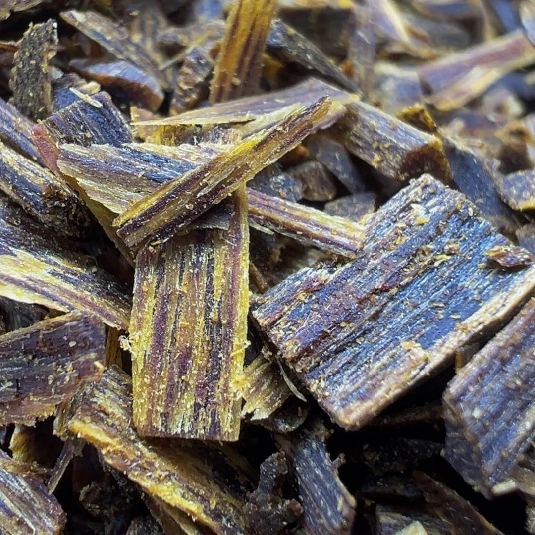 沉香手把件杨*绿奇楠沉香乌身圆叶开珠料50克