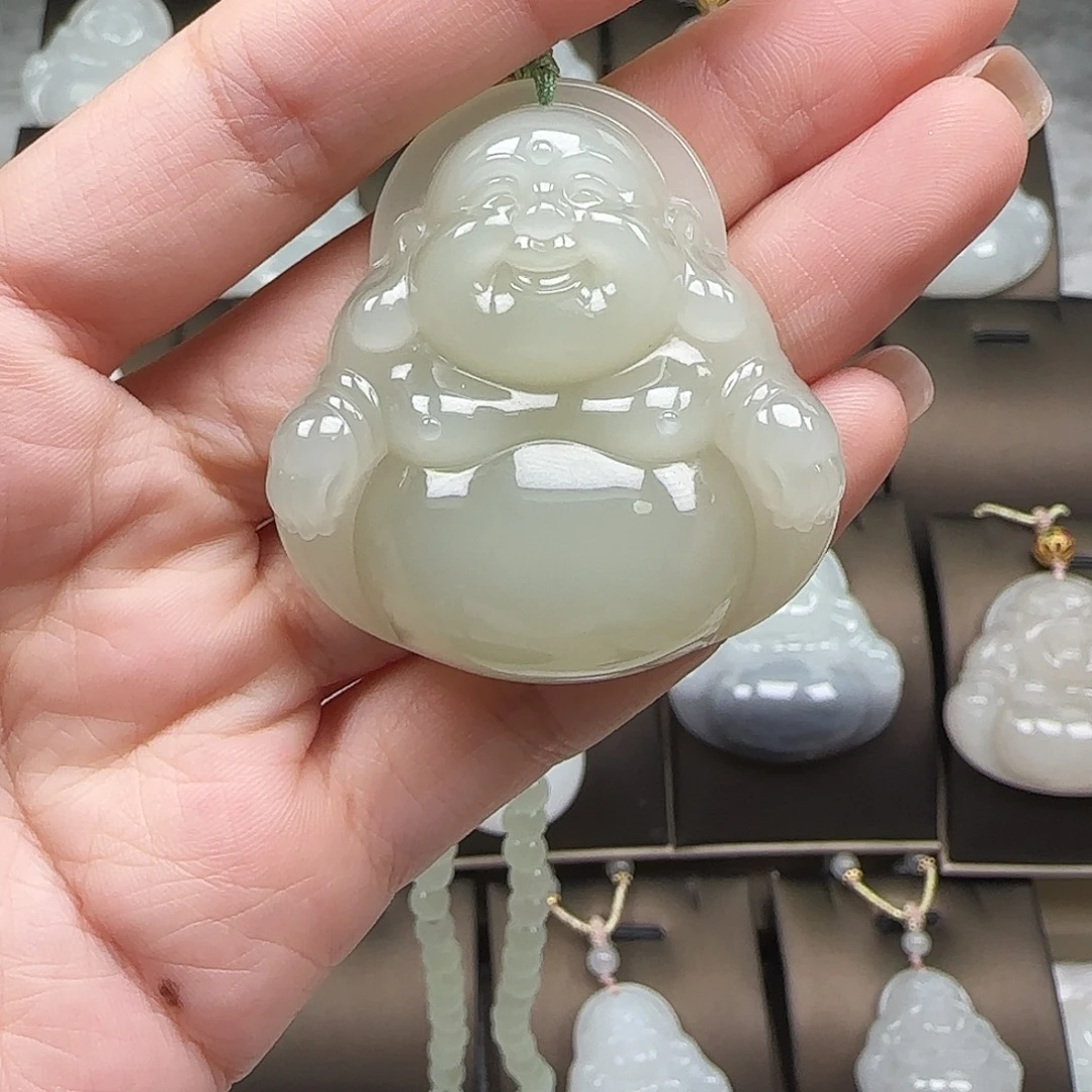 吊坠(赠链)18K金镶嵌和田玉