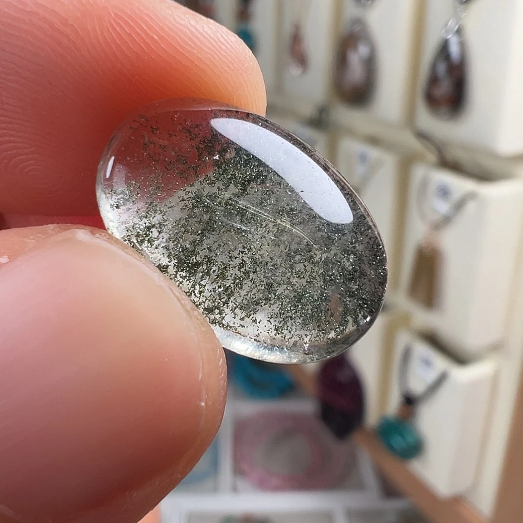 未镶嵌颈饰水晶天然绿幽灵水晶