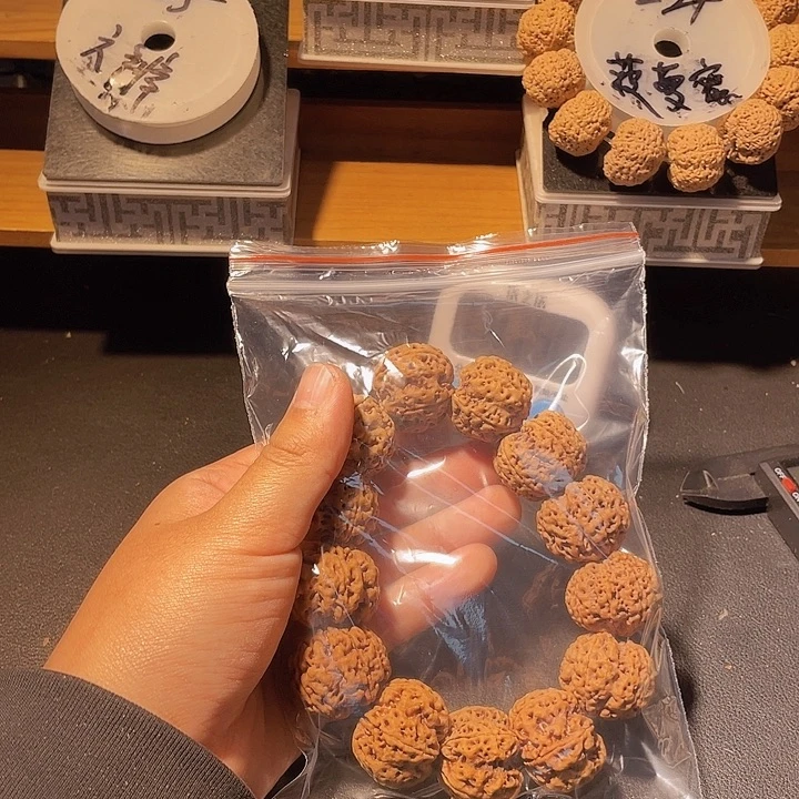 ****！金刚菩提手串金刚