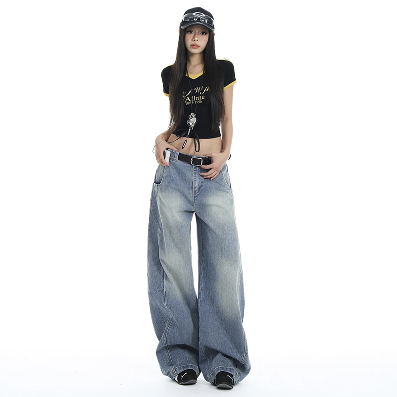 2331美式复古水洗浅蓝色弯刀牛仔裤女2025春夏新款宽松显瘦阔腿拖