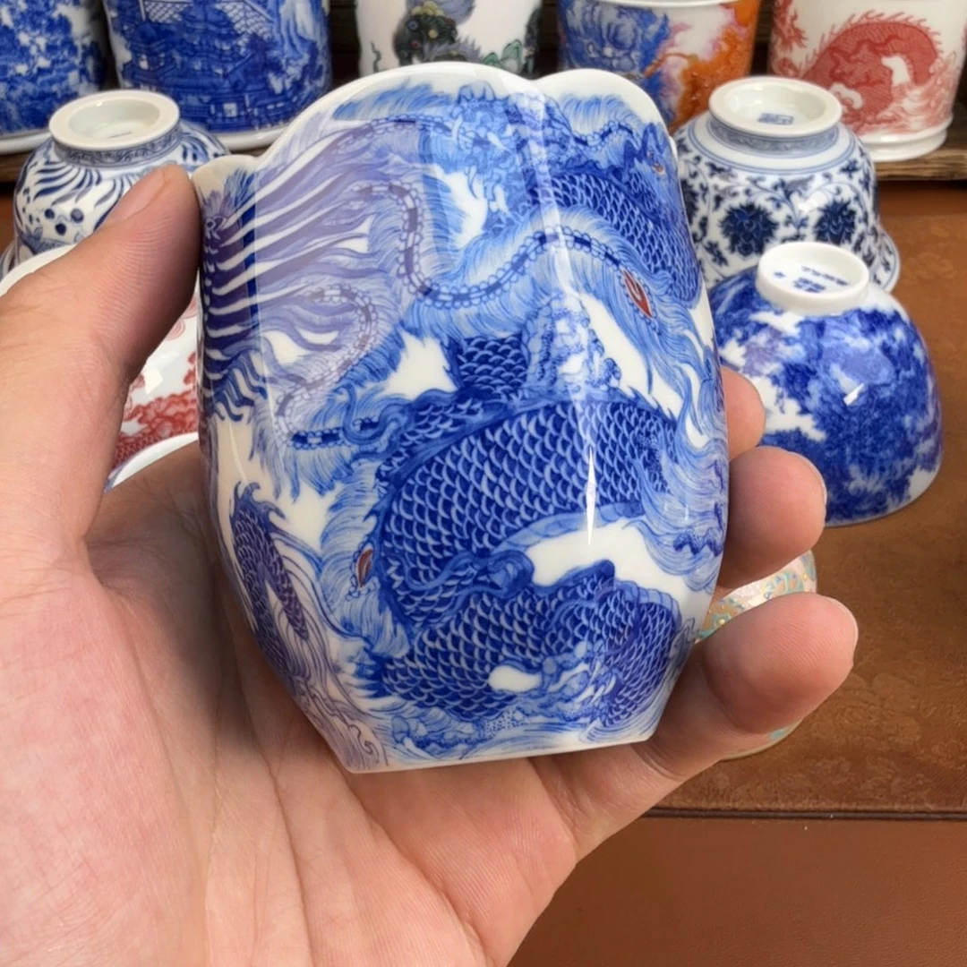寵***扬摆件景德镇瓷器手工手绘