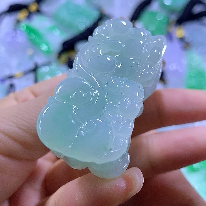 翡翠未镶嵌颈饰天然翡翠A货吊坠