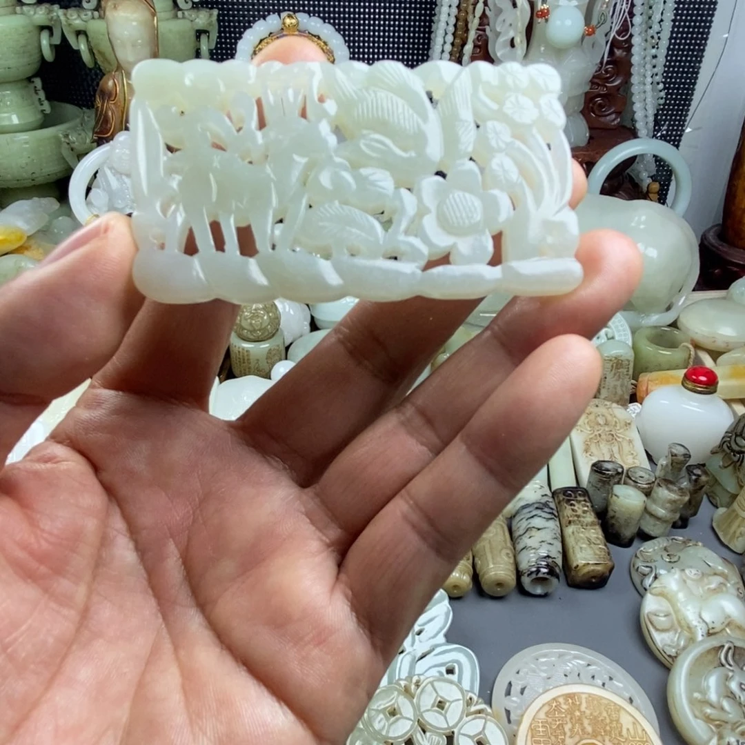 和田玉（糖玉）未镶嵌颈饰