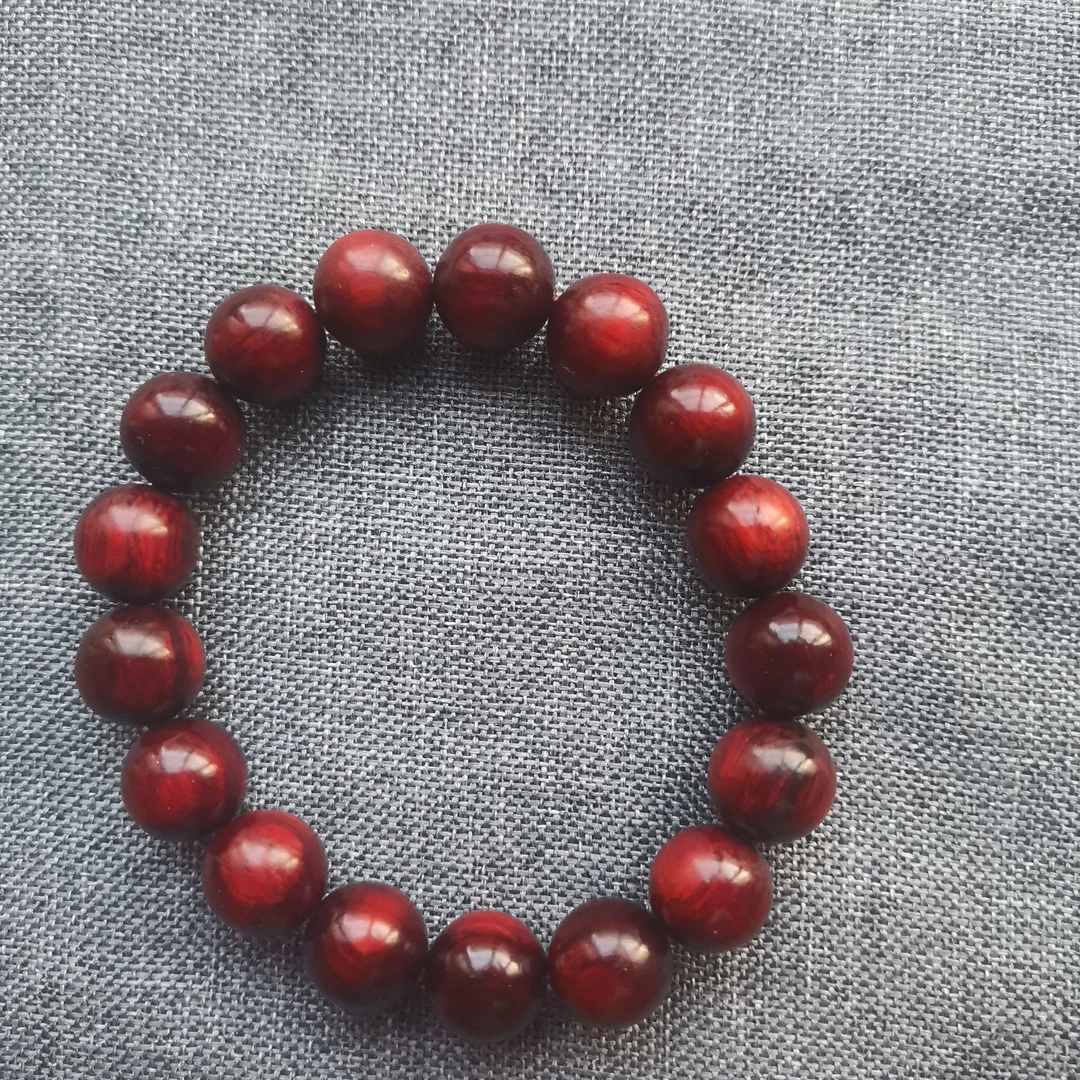 1.2紫檀红木手串