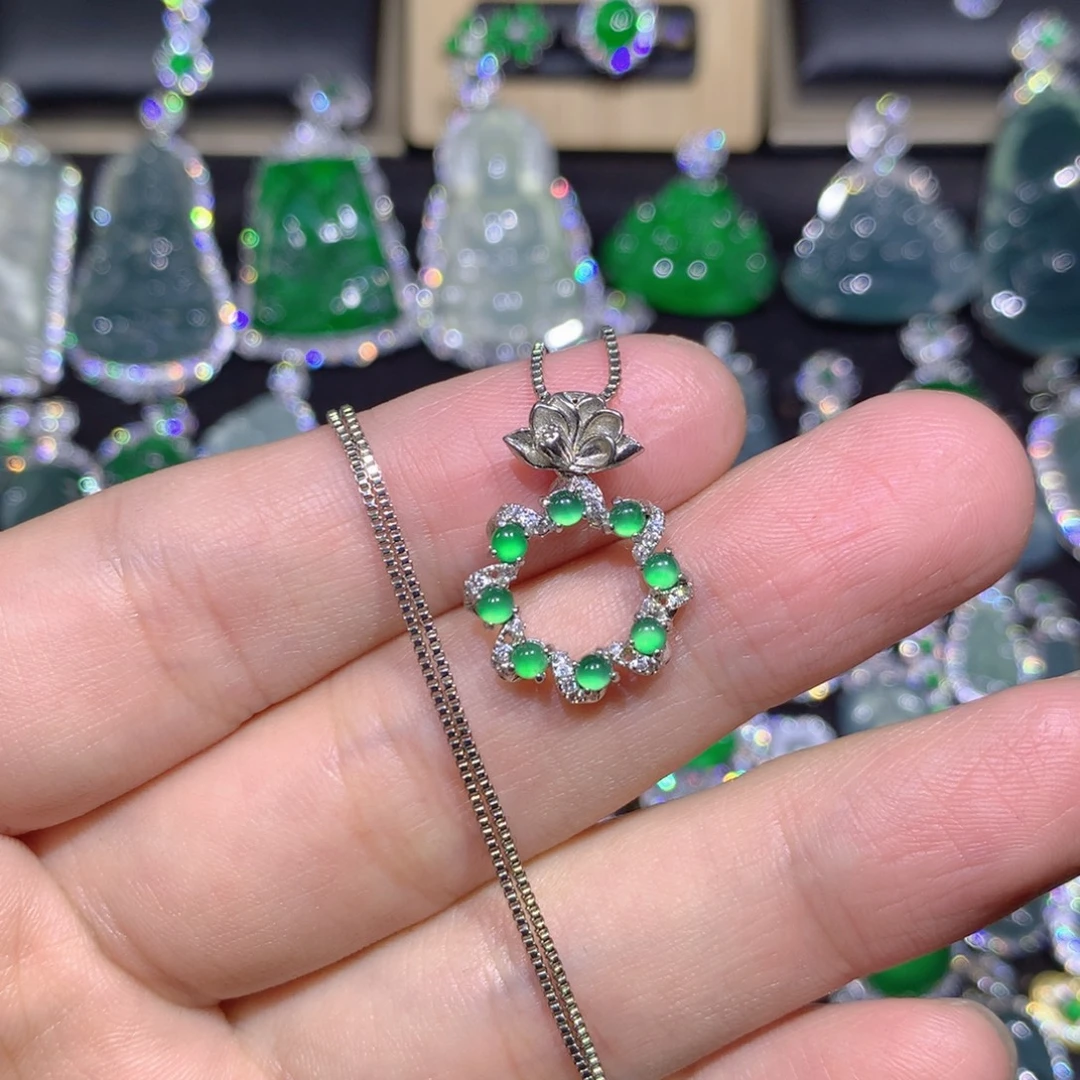 翡翠银S925镶嵌吊坠(赠链)