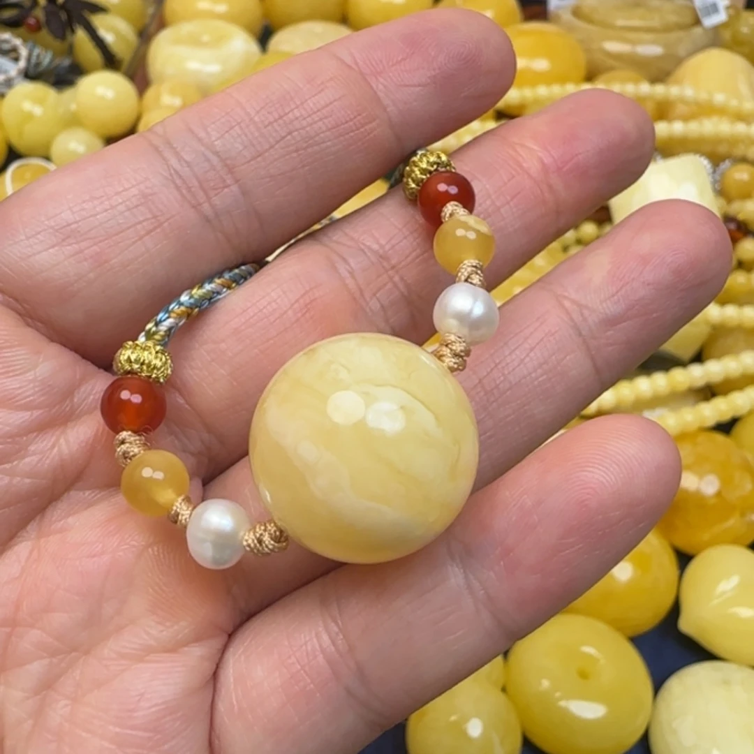 唯***訫蜜蜡未镶嵌颈饰天然蜜蜡