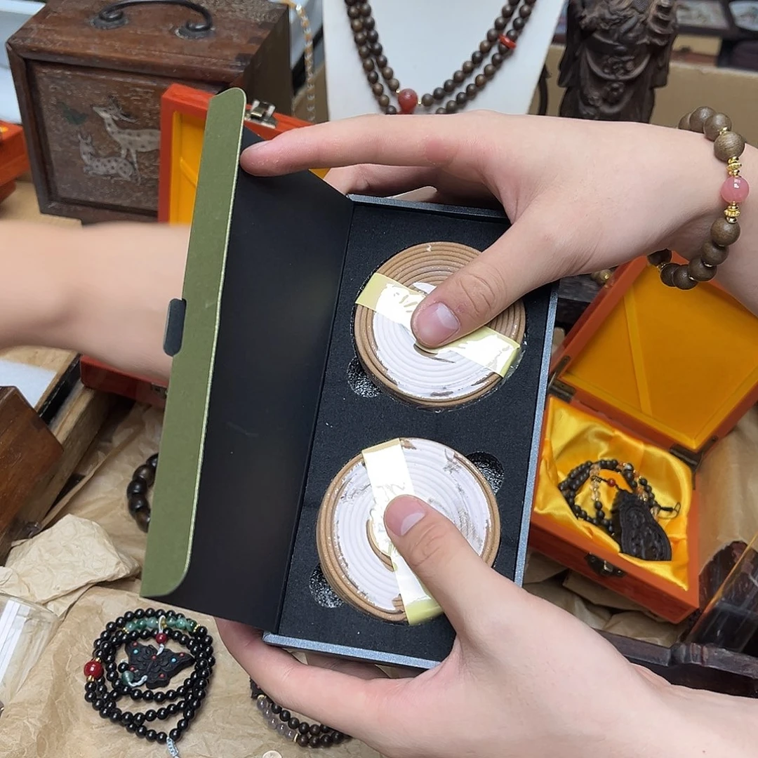 大叶紫檀（黑酸枝木类）