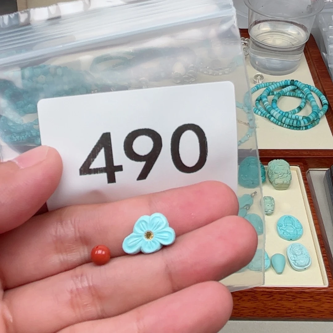 南红玛瑙未镶嵌珠宝奇石